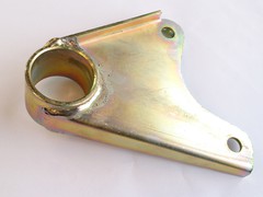 RH DIFF BRACKET