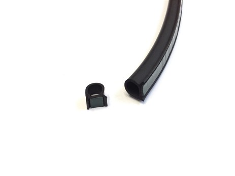 REAR SCREEN SEAL