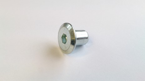 REAR SCREEN FITTING M6 NUT