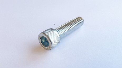 Starter motor bolt