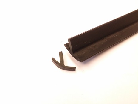 WINDSCREEN SEAL