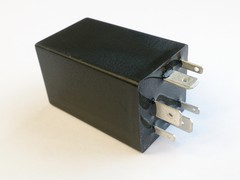 Fuel pump relay