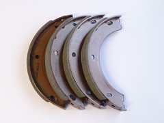 REAR BRAKE SHOE SET