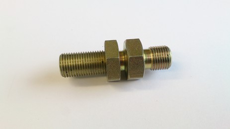 OIL GAUGE LINE ADAPTOR
