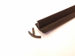 WINDSCREEN SEAL